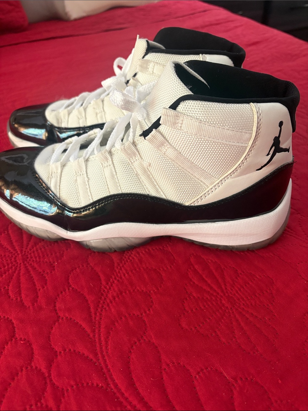 2018 Jordan Retro 11 High-Top Sneakers in White and Black